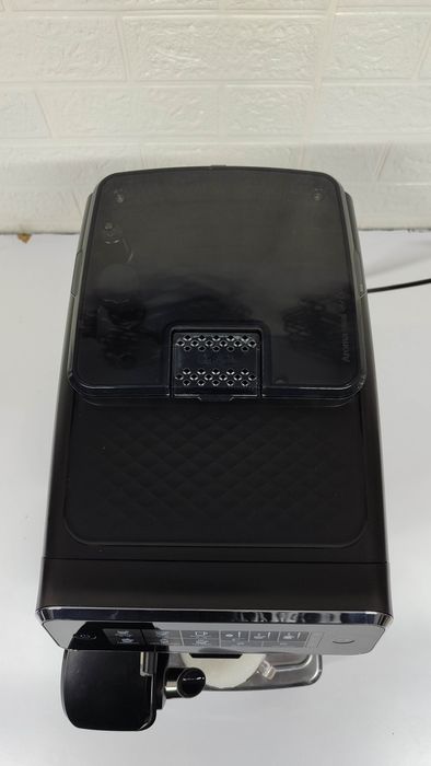 Кавомашина Philips LatteGo EP3241