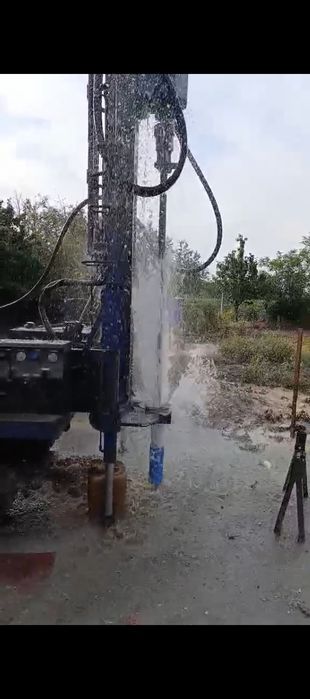 Буріння свердловин у важкодоступних місцях  камінь граніт