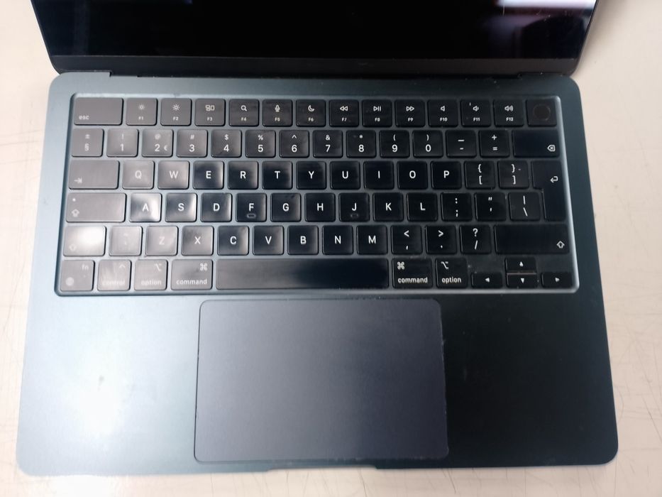 Troco MacBook air M2