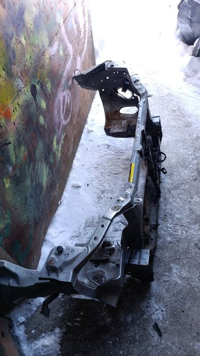 Передня панель телевізор Nissan X Trail T30 Ніссан х треіл т30