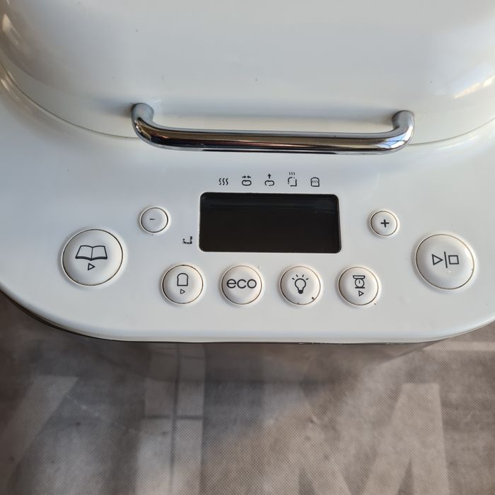 Хлібопічка Kenwood BM366