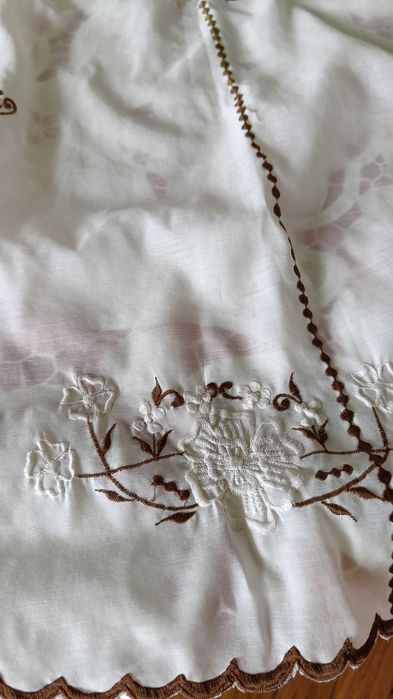 Sprzedam bardzo efektowny niemiecki obrus