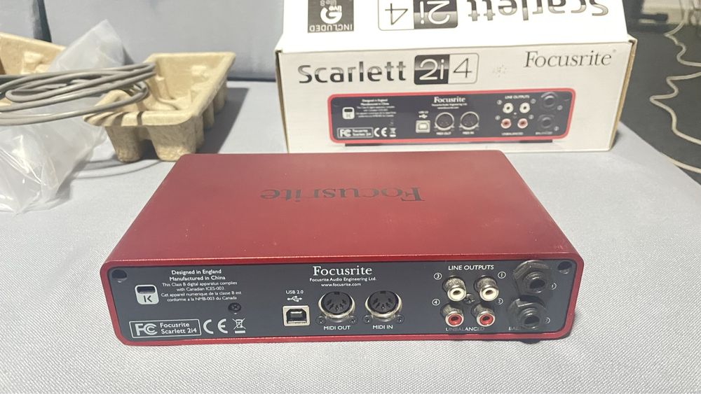 Scarlett 2i4 1st Gen