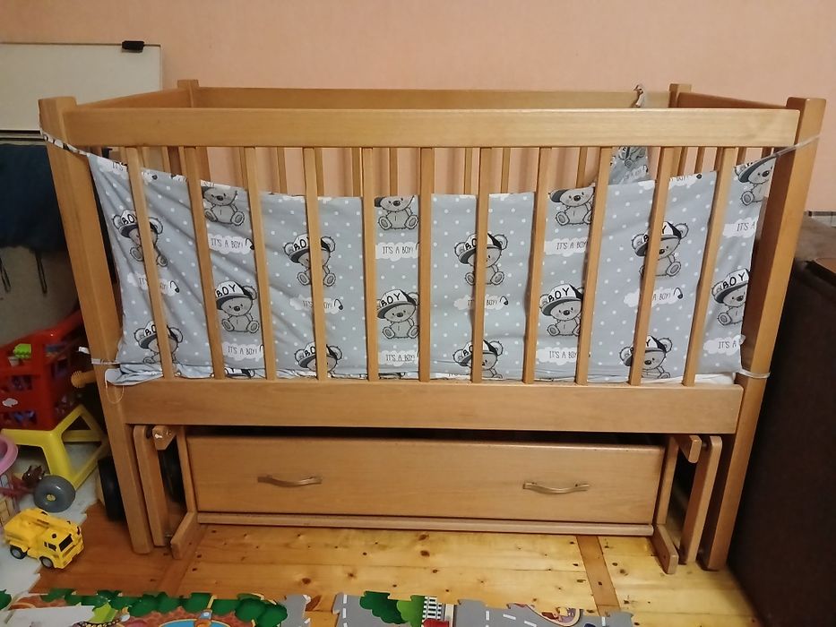 Продам дитяче ліжечко