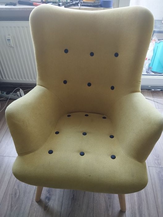 Fotel typu uszak