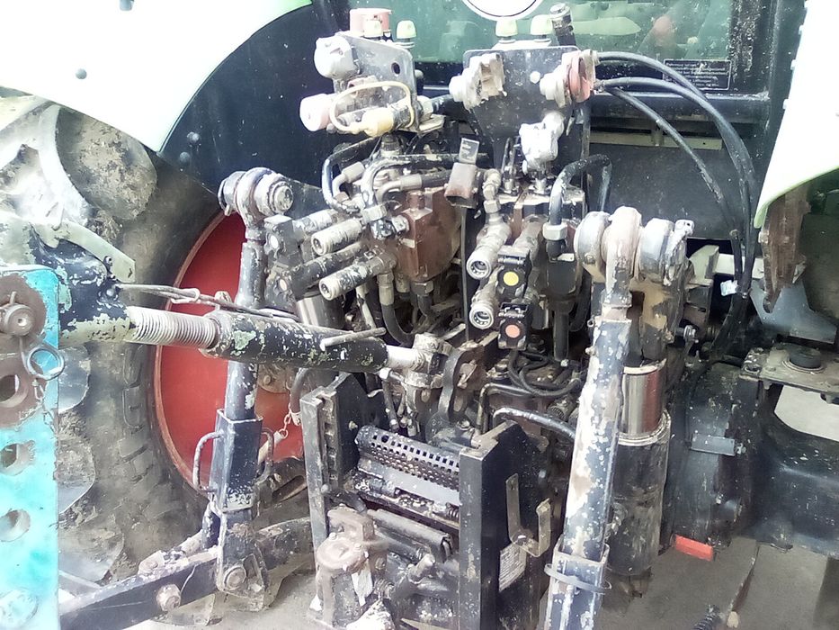 Sprzedam traktor Deutz Agrotron 115 z ladowaczem