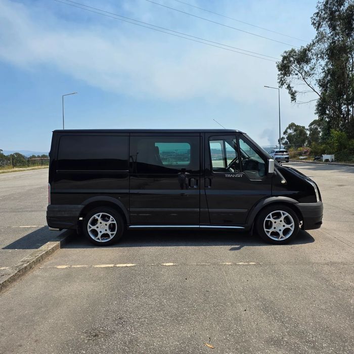 Ford Transit521691743933573121