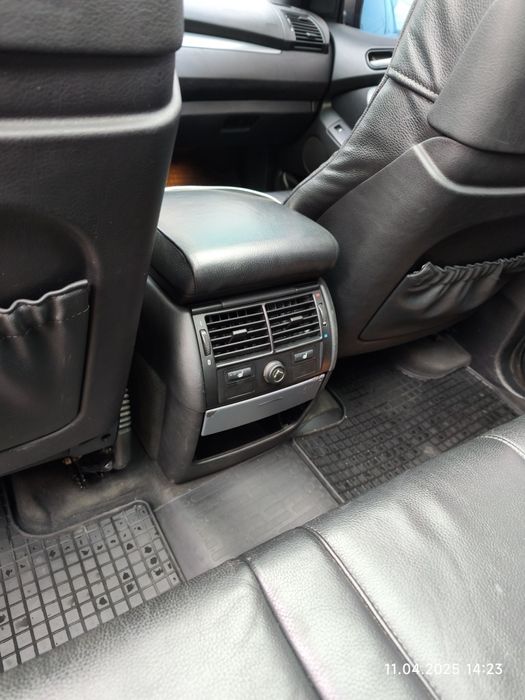 Продам BMW X5 e53 3.0D