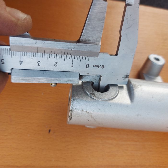 Перья  передние от мотоцикла