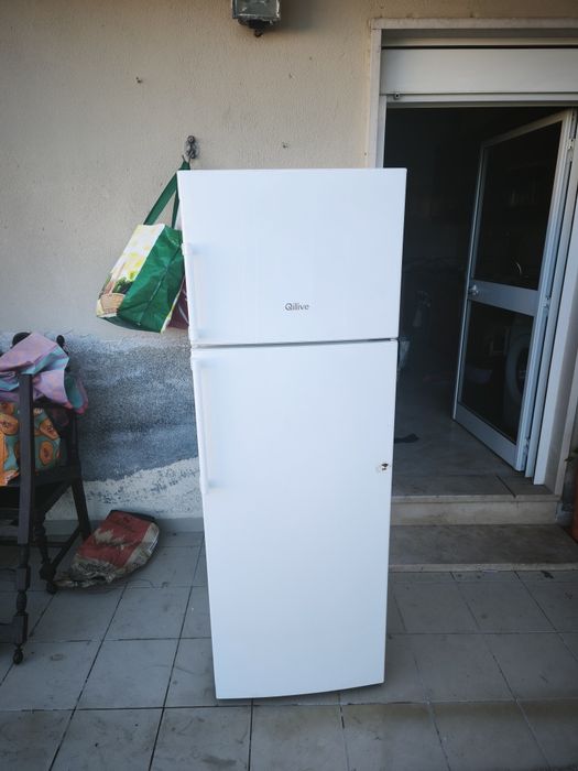 Vendo Frigorífico Qilive (NAO ESTA GELANDO EMBAIXO)