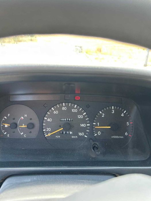 Toyota Hiace em bom estado