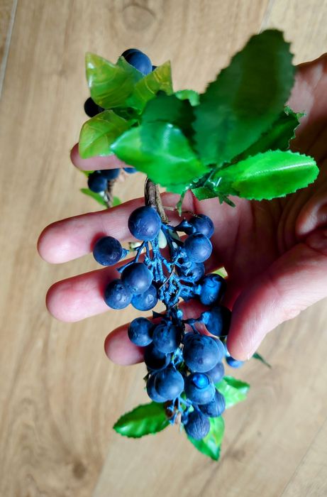 Wianek na głowę ze sztucznych y