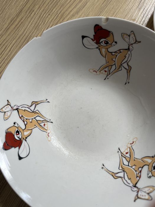 Talerzyk, kubeczek, imiseczka z jelonkiem Bambi.