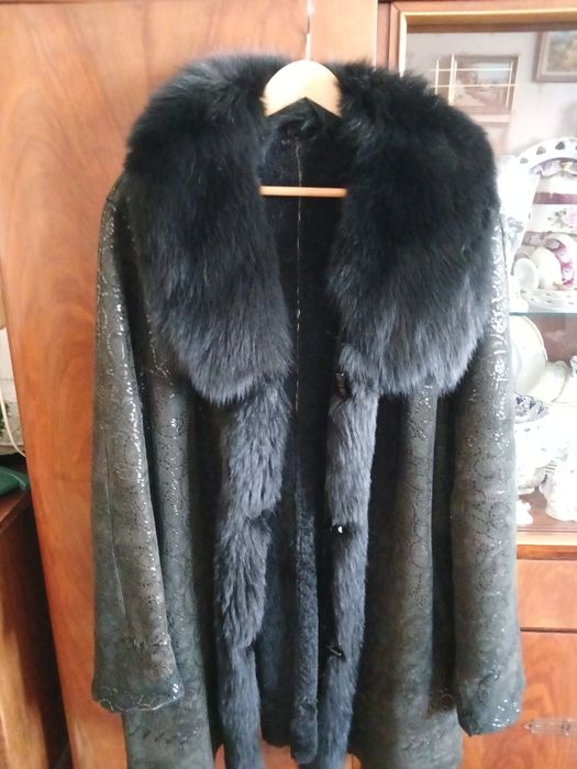 Дублянка, натуральна шіра з лазерним покриттям т песцовим коміром