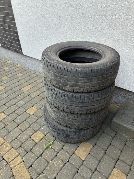 Зимові шини Мішелін 225 70 r15 c