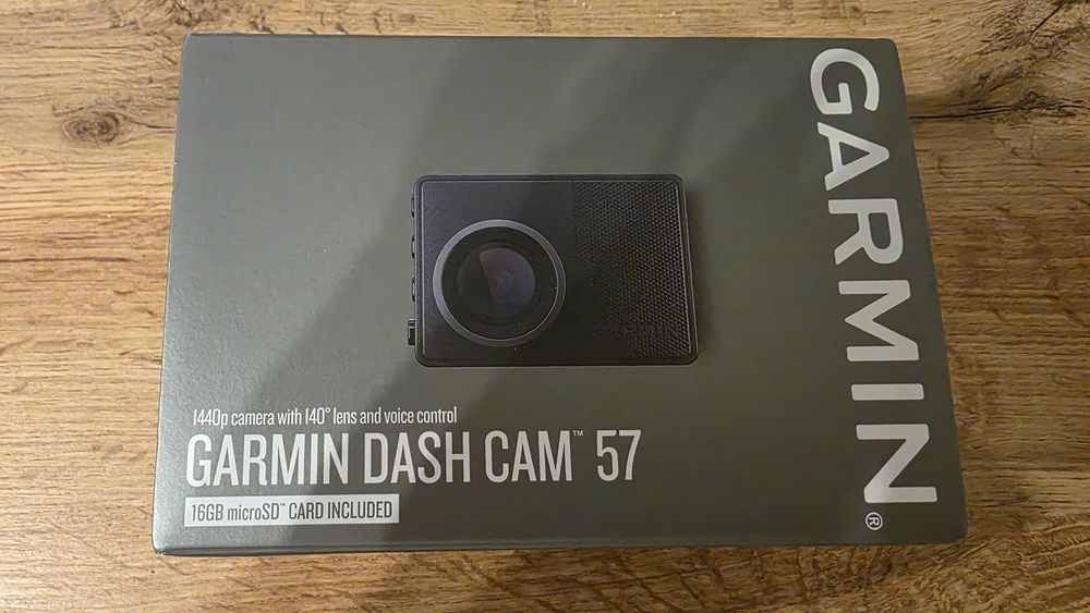 Garmin Dash Cam 57