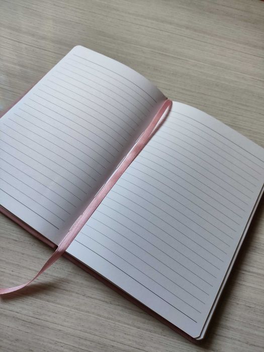 Caderno/Diário/Bloco de Notas A5 Personalizado Rosa - Coisas de Geek - Gravação a Laser