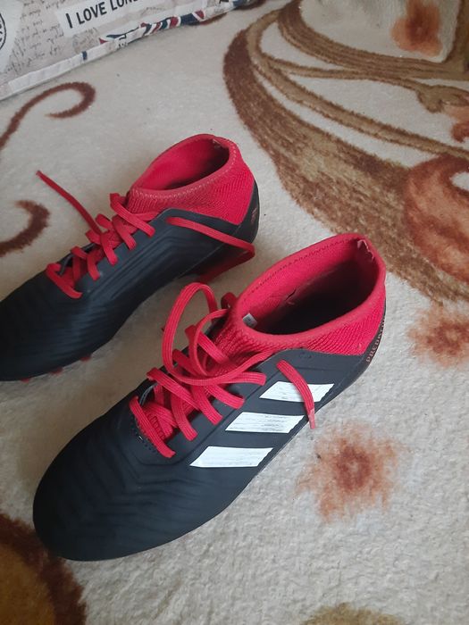 Buty sportowe,korki "firmy adidas