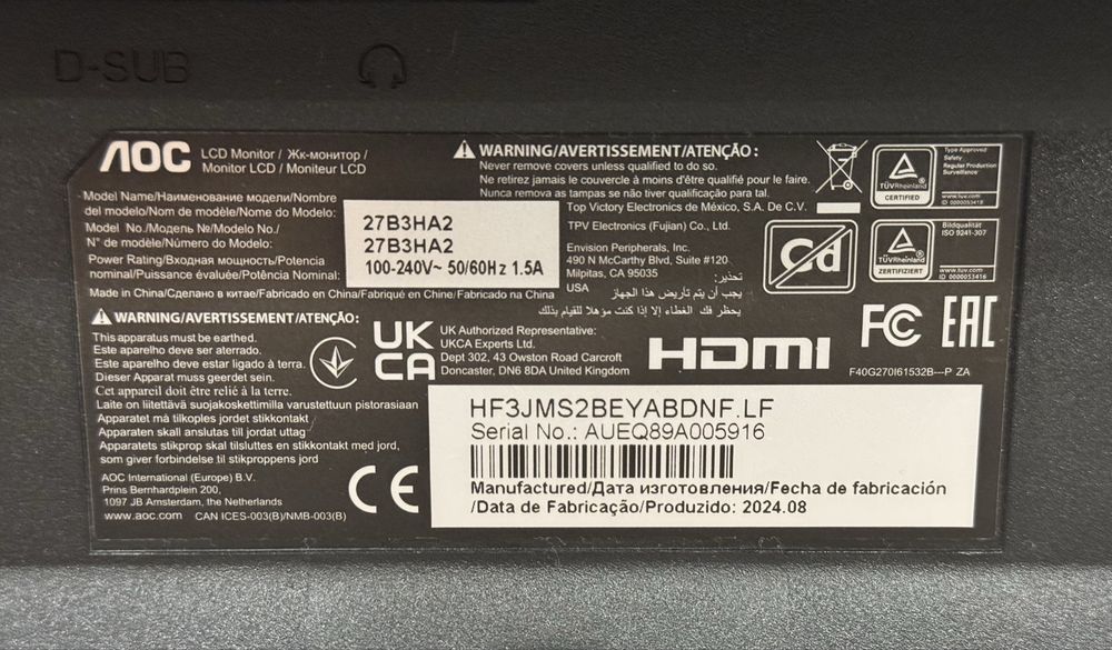 Monitor AOC 27”