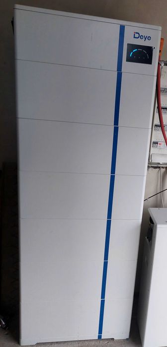 Продаю акумулятори M.AL-W5 1-B 6 штук по 5 кВт і Блок керування M.AL-W5 1-PDU1-B. Користувався одик рік.