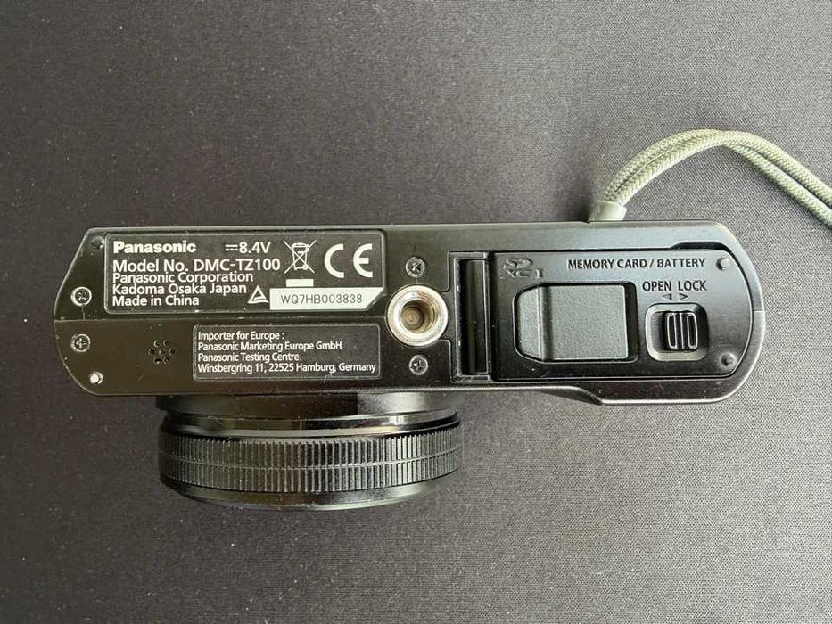Aparat Kompaktowy Panasonic DMC-TZ100 Lumix + oryginalna ładowarka + etui + karta sd 64gb