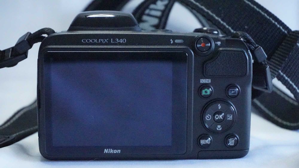 Nikon Coolpix | Kit Câmara Digital + Bolsa + Correia | Compacta | Testada