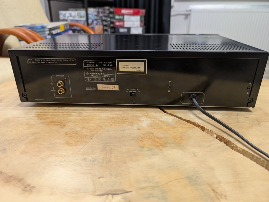 Hitachi DA-800 odtwarzacz CD