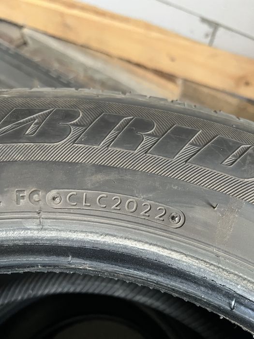 Шини, резина 225/60 R17