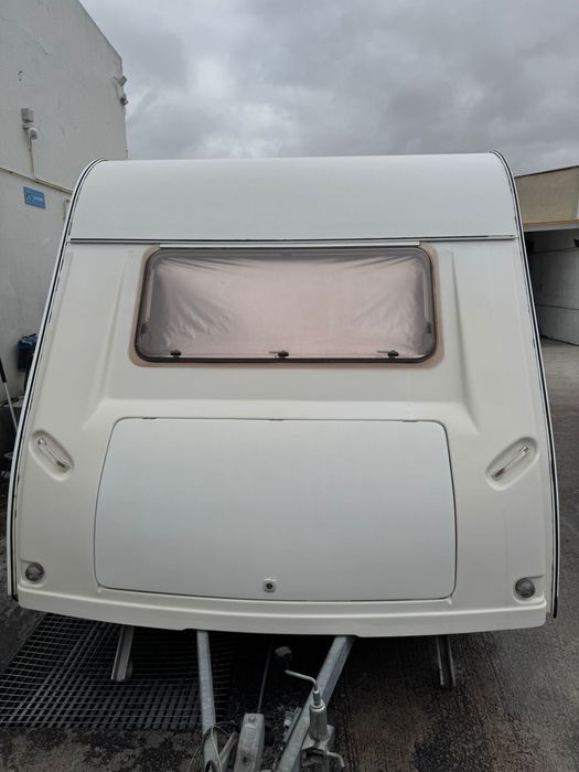 Vendo a caravana Pluma 450