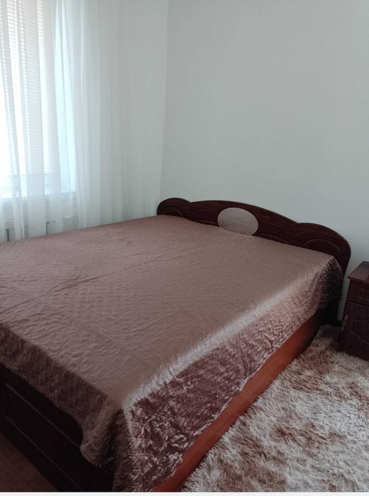 Здається двох кімнатна квартира