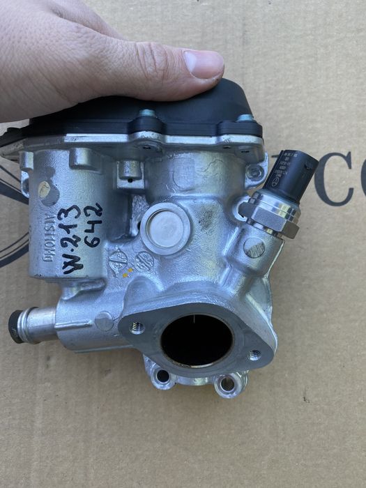 Клапан егр egr OM642 3.0 350 W213 Wx166 GLS GLE W222 W166 Ml