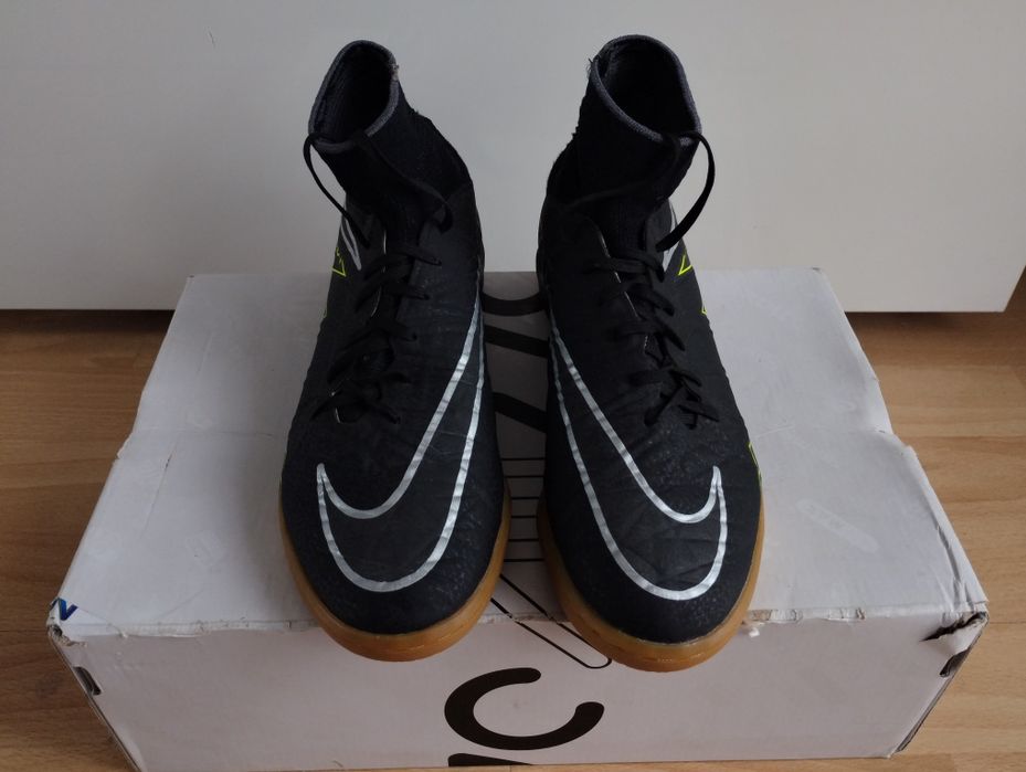 Buty piłkarskie halówki 38 Nike HypervenomX Proximo IC halowe