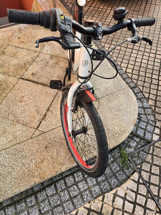 Bicicleta Criança Roda 20 - Mercedes-Benz