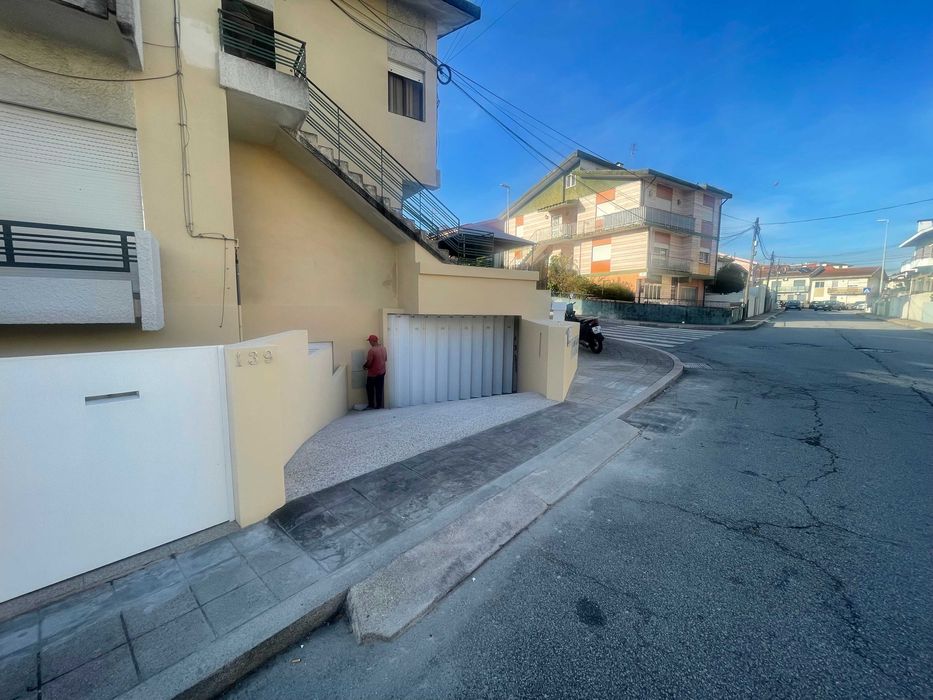 Armazém Ermesinde - Arrendo