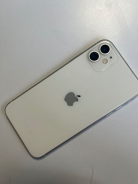 Sprzedam iPhone 11