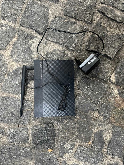 Router Asus wireless N150