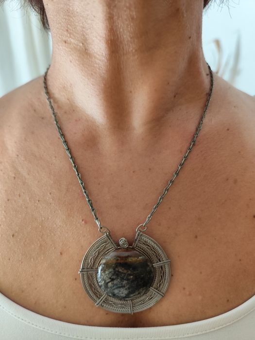 Colares, pulseiras e brincos 1