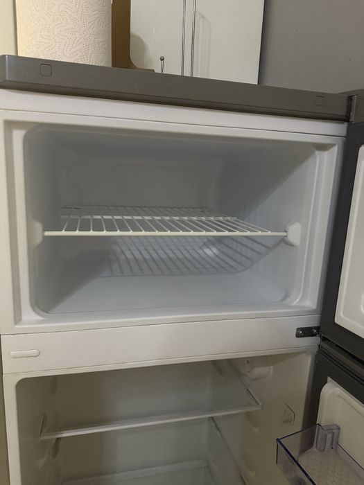 Холодильник Beko RDSA240K30X під ремонт / заміна компресора, всі полиці в компекті