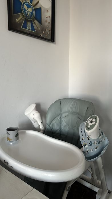 Стільчик 3 в 1 Carrello Triumph