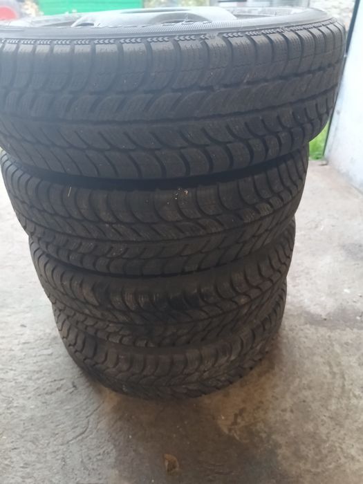 Opony koła felgi 13