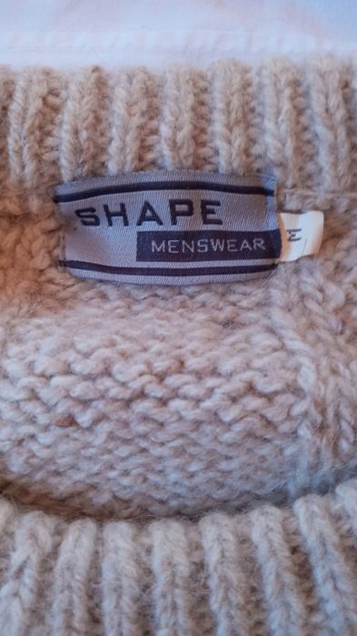 Camisola de lã beje