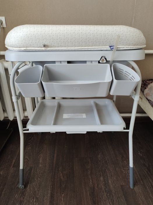 Столик пеленальный Chicco