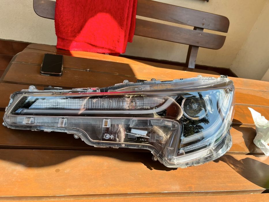 LAMPA FULL LED Toyota Corolla e210 90154014