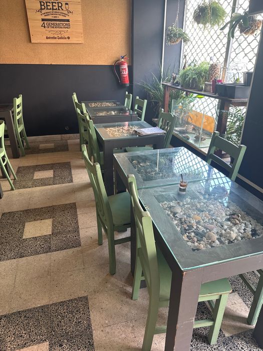 Mesas com cadeiras