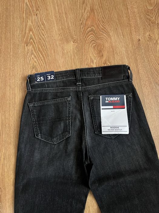 Джинсы Tommy Jeans Maddie Mid Rise Bootcut Tommy Hilfiger