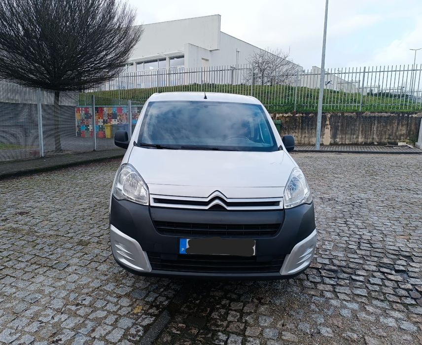 Citroen Berlingo1.6 hdi 3 lugares 2018 poucos km