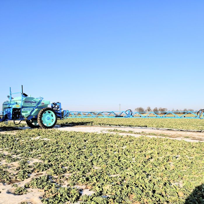 Opryskiwacz Berthoud Racer Mayor 3200l 28/27/24/21m Arag Comet