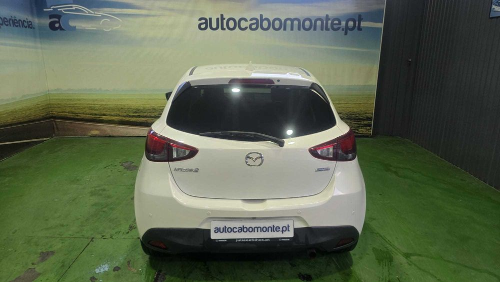 Mazda 2 1.5 SkyActive - Salvado