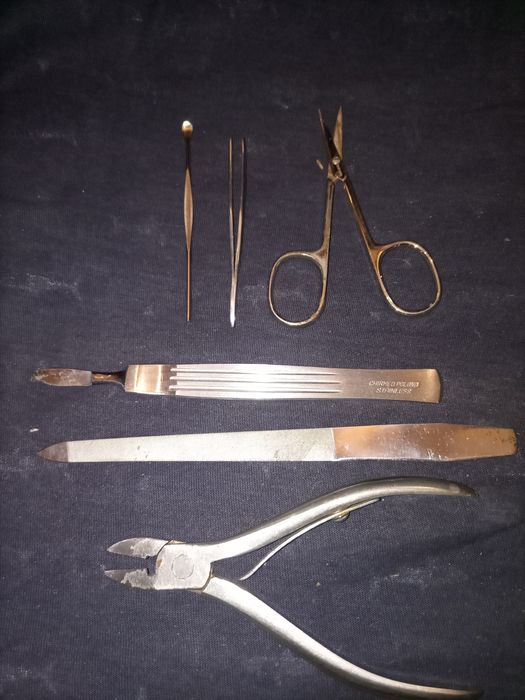 Zestaw do manicure i pedicure