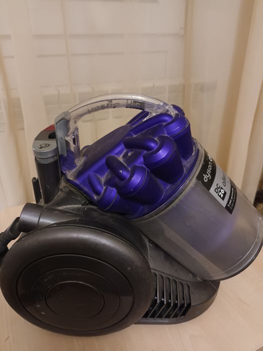 Dyson DC26 Пилосос